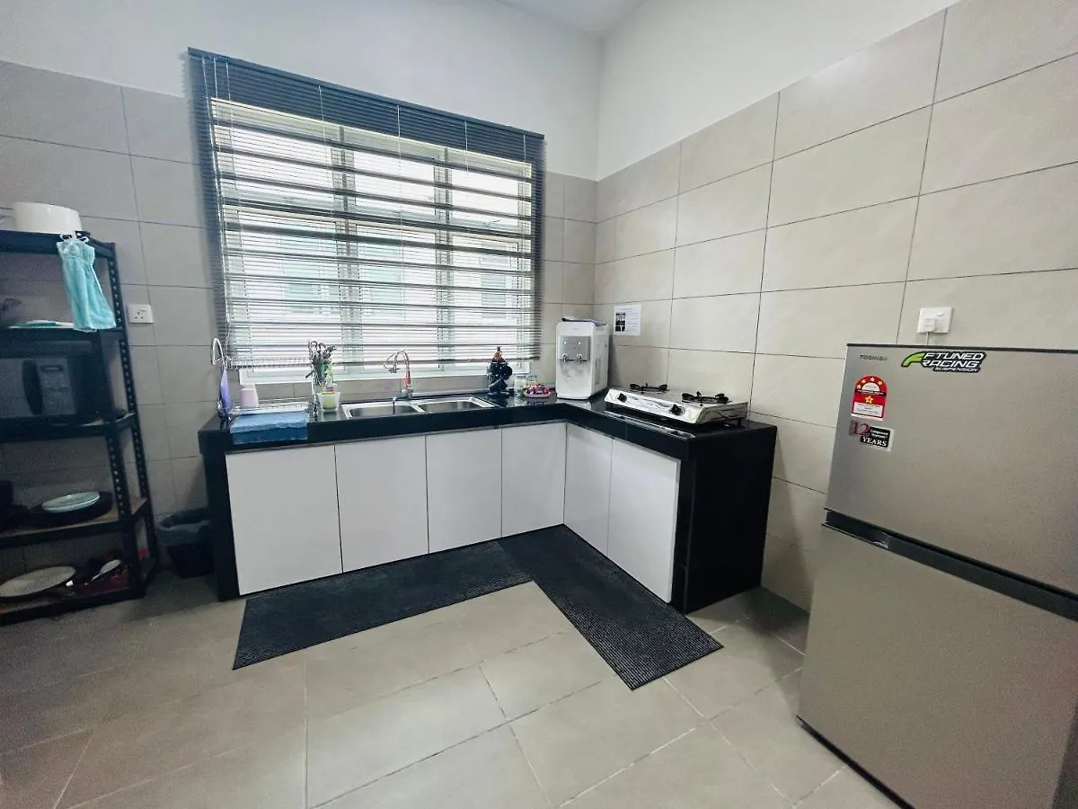 Insyirah Homestay Melaka Σπίτι διακοπών
